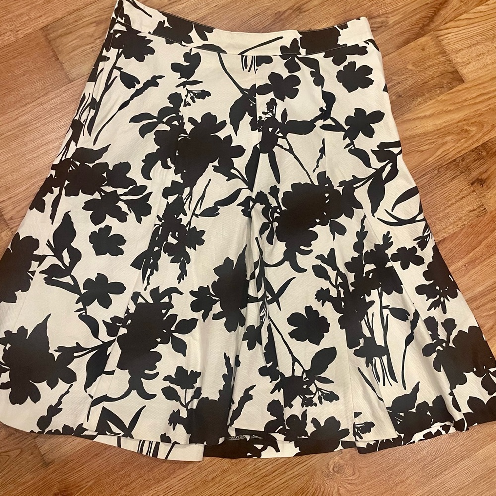 H&M flared a line skirt